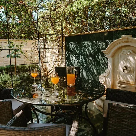 Villa Argaka Luxury *